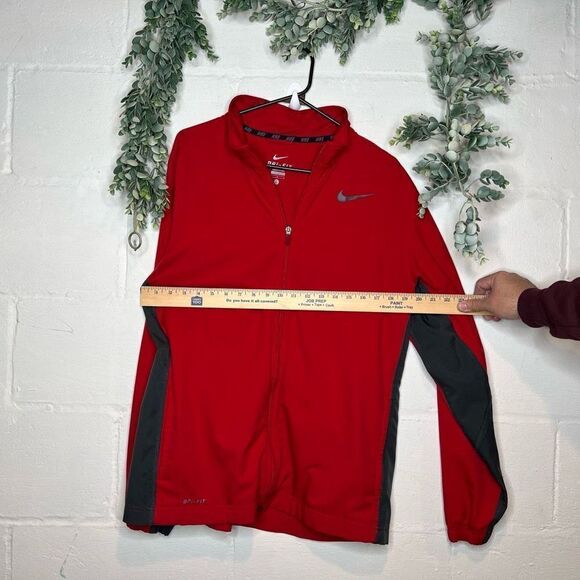 Nike dri fit windbreaker jacket - Picture 5 of 6